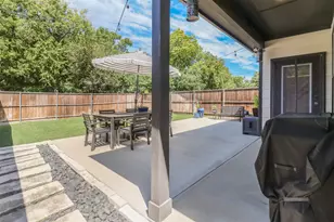 1975 Angelina Dr, Dallas, TX 75212 - Photo 36