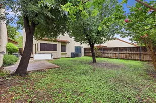 607 Mission Cir, Irving, TX 75063 - Photo 34