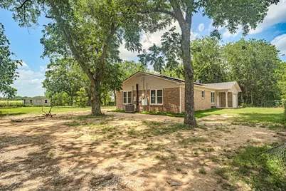 224 S Caddo Street, Lipan, TX 76462 - Photo 2