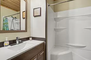 144 NW Jill Ann Dr, Burleson, TX 76028 - Photo 16