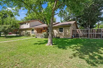 144 NW Jill Ann Drive, Burleson, TX 76028 - Photo 2