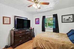 144 NW Jill Ann Dr, Burleson, TX 76028 - Photo 18