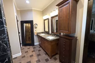 622 Ridgecrest Dr, Irving, TX 75060 - Photo 18