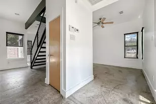 417 S Beacon St, Dallas, TX 75223 - Photo 4