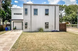 417 S Beacon St, Dallas, TX 75223 - Photo 2