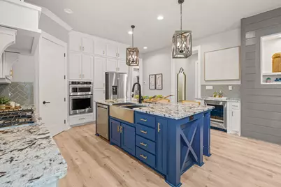 5500 Collinwood Avenue, Fort Worth, TX 76107 - Photo 6