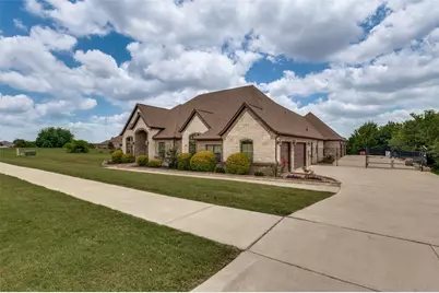 2506 Pikes Peak, Cedar Hill, TX 75104 - Photo 2