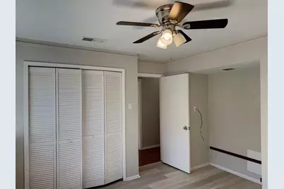 3621 Pleasant Run Road, Irving, TX 75062 - Photo 12