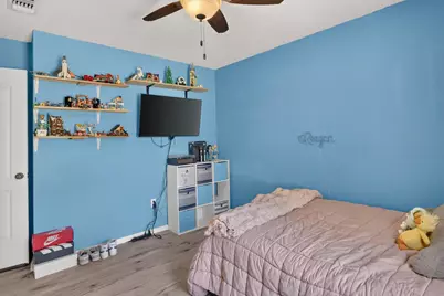 324 N Heights Drive, Crowley, TX 76036 - Photo 22