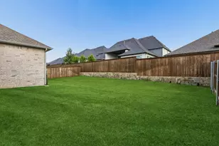 2560 Hampstead Ln., Carrollton, TX 75010 - Photo 34