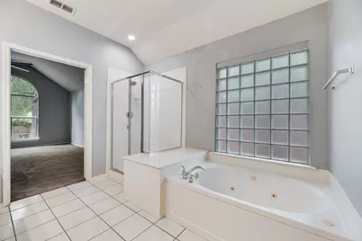 828 Abbots Lane, Denton, TX 76205 - Photo 32