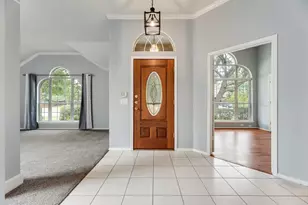 828 Abbots Ln, Denton, TX 76205 - Photo 8
