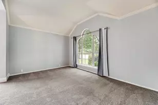 828 Abbots Ln, Denton, TX 76205 - Photo 12