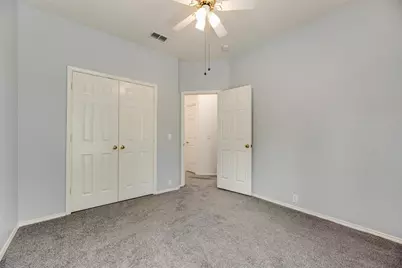 828 Abbots Lane, Denton, TX 76205 - Photo 36