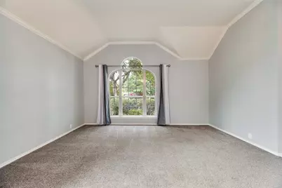 828 Abbots Lane, Denton, TX 76205 - Photo 14