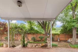 828 Abbots Ln, Denton, TX 76205 - Photo 34