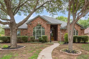 828 Abbots Ln, Denton, TX 76205 - Photo 36