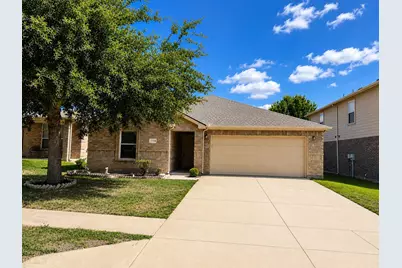 5704 Sapphire Pool Trail, Fort Worth, TX 76244 - Photo 1