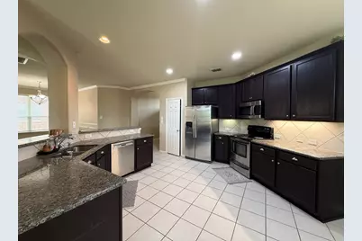 14629 Crystal Lake Drive, Little Elm, TX 75068 - Photo 4