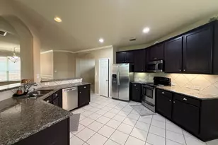 14629 Crystal Lk Dr, Little Elm, TX 75068 - Photo 4
