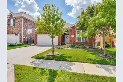 14629 Crystal Lake Drive, Little Elm, TX 75068 - Photo 2