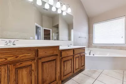 8244 Edgepoint Trail, Fort Worth, TX 76053 - Photo 16