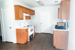 816 N Throckmorton St, Sherman, TX 75090 - Photo 4