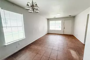 816 N Throckmorton St, Sherman, TX 75090 - Photo 2