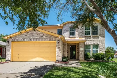 1628 Jewel Lane, Little Elm, TX 75036 - Photo 2