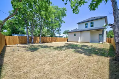316 E Drew Street, Fort Worth, TX 76110 - Photo 22