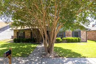 2004 White Ash Rd, Carrollton, TX 75007 - Photo 34