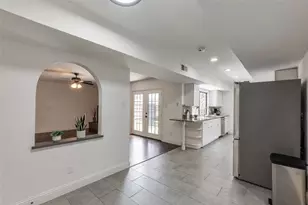 2004 White Ash Rd, Carrollton, TX 75007 - Photo 14