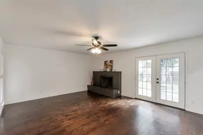 2004 White Ash Road, Carrollton, TX 75007 - Photo 12