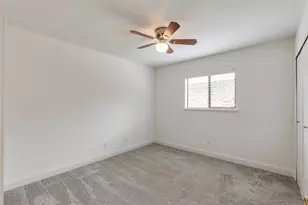 2004 White Ash Rd, Carrollton, TX 75007 - Photo 24