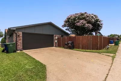 2004 White Ash Road, Carrollton, TX 75007 - Photo 34