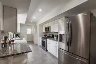 2004 White Ash Rd, Carrollton, TX 75007 - Photo 16