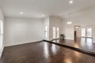 2004 White Ash Rd, Carrollton, TX 75007 - Photo 6