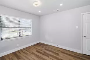 3015 Anzio Dr, Dallas, TX 75224 - Photo 8