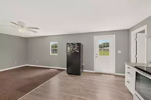 1657 E 2nd St, Cleburne, TX 76031 - Photo 14