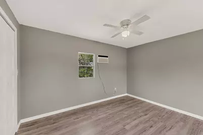 1657 E 2nd Street, Cleburne, TX 76031 - Photo 20