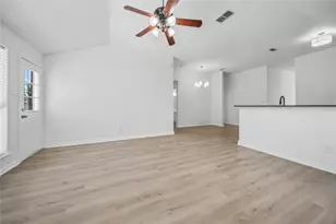 2374 Stagecoach St, Fort Worth, TX 76133 - Photo 14