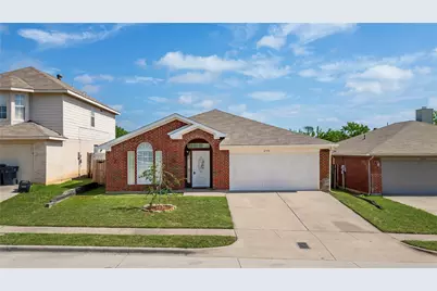 2374 Stagecoach Street, Fort Worth, TX 76133 - Photo 1