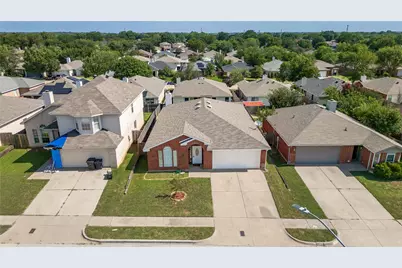 2374 Stagecoach Street, Fort Worth, TX 76133 - Photo 28