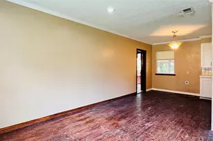 1215 S Vaden St, Sherman, TX 75090 - Photo 6