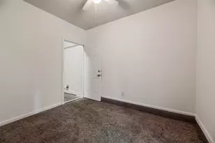 730 Cindy Ln, Grand Prairie, TX 75052 - Photo 12