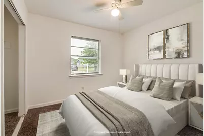 730 Cindy Lane, Grand Prairie, TX 75052 - Photo 16