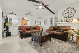 1617 Pebble Beach Dr, Lewisville, TX 75067 - Photo 2