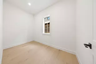 6930 Pemberton Dr, Dallas, TX 75230 - Photo 26