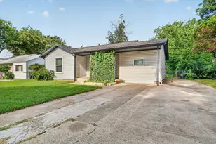 5016 Marks Pl, Fort Worth, TX 76116 - Photo 2