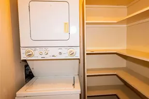 6211 W Northwest Hwy, Dallas, TX 75225 - Photo 14
